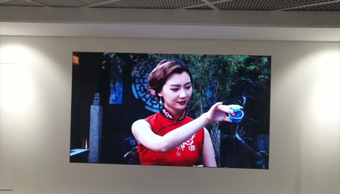 南京華潤燃?xì)馐覂?nèi)P1.56 小間距顯示屏6平方