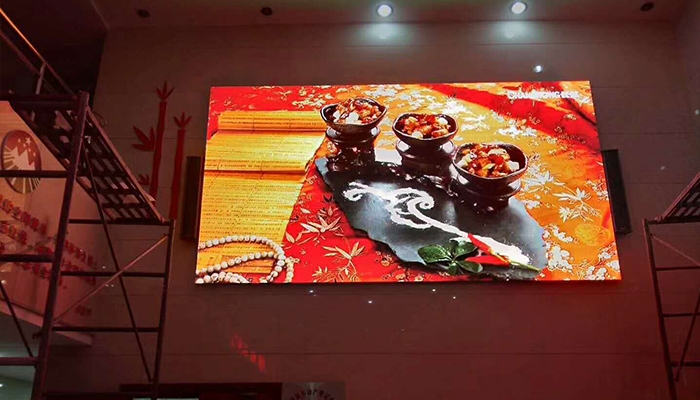 廣東梅州人民醫(yī)院室內(nèi)P2.5全彩led顯示屏項(xiàng)目順利完工